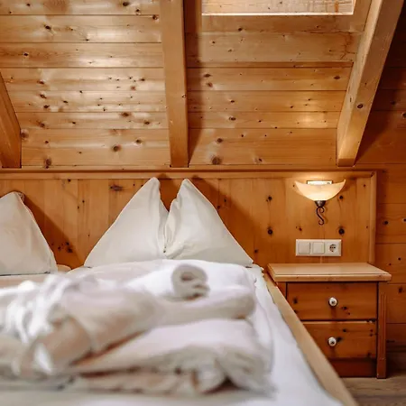 Hotel Almdorf Reiteralm Gleiming