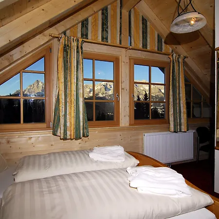 Almdorf Reiteralm Hotel 4*